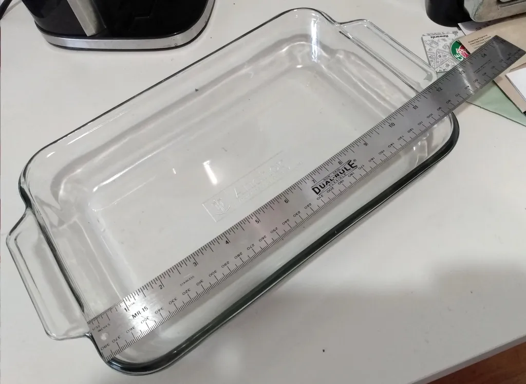 Pyrex Glass roasting pan photo 1