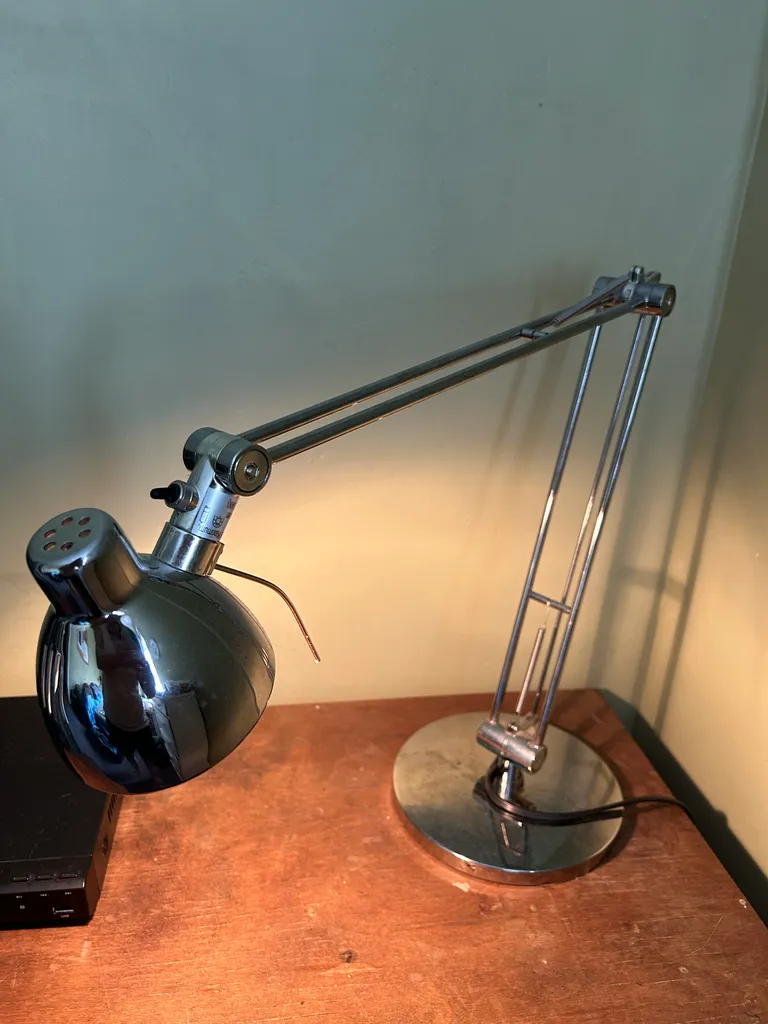 Lamp, take it before I donate it to the thrift photo 1