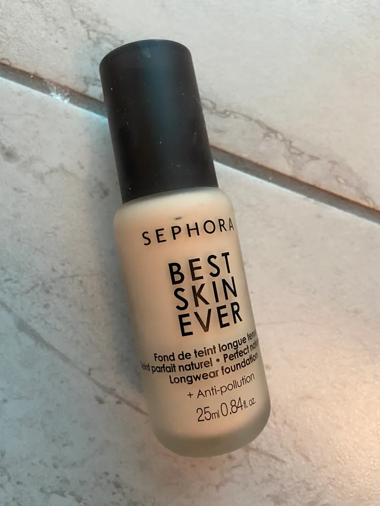 Sephora foundation  photo 1