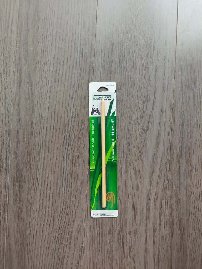 5.0mm crochet hook photo 1