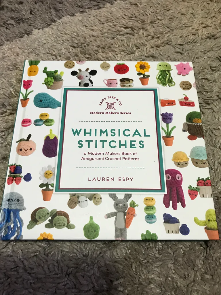 Crochet book photo 1