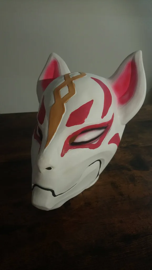 Fortnite Kitsune Rubber Mask photo 1
