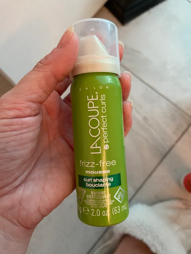 Hair mousse  photo 1