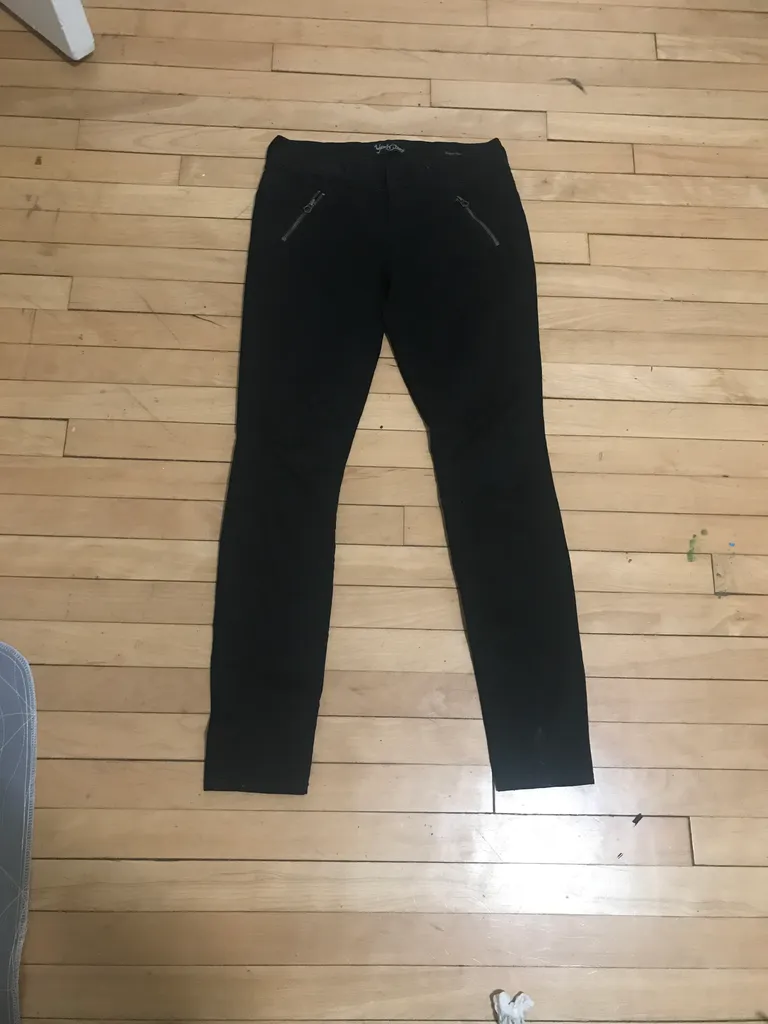 FREE black skinny cotton pants gold-zipper pockets photo 1