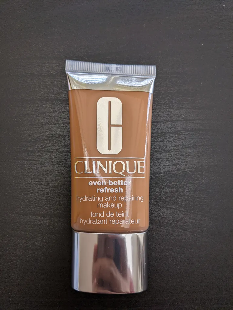 Clinique Foundation (mocha)  photo 1