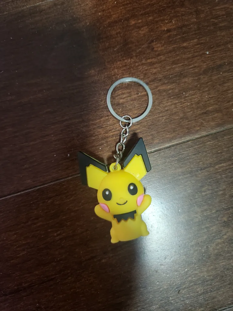 Pokemon Pichu Keychain New photo 1