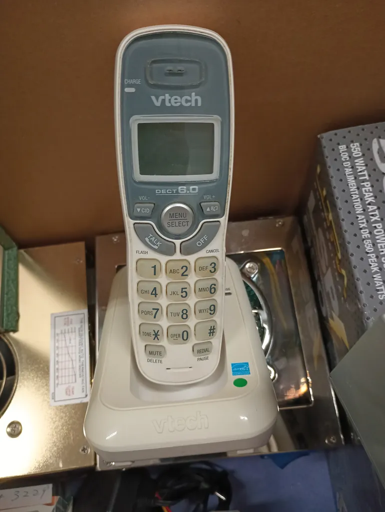 VTech wireless landline phone photo 1