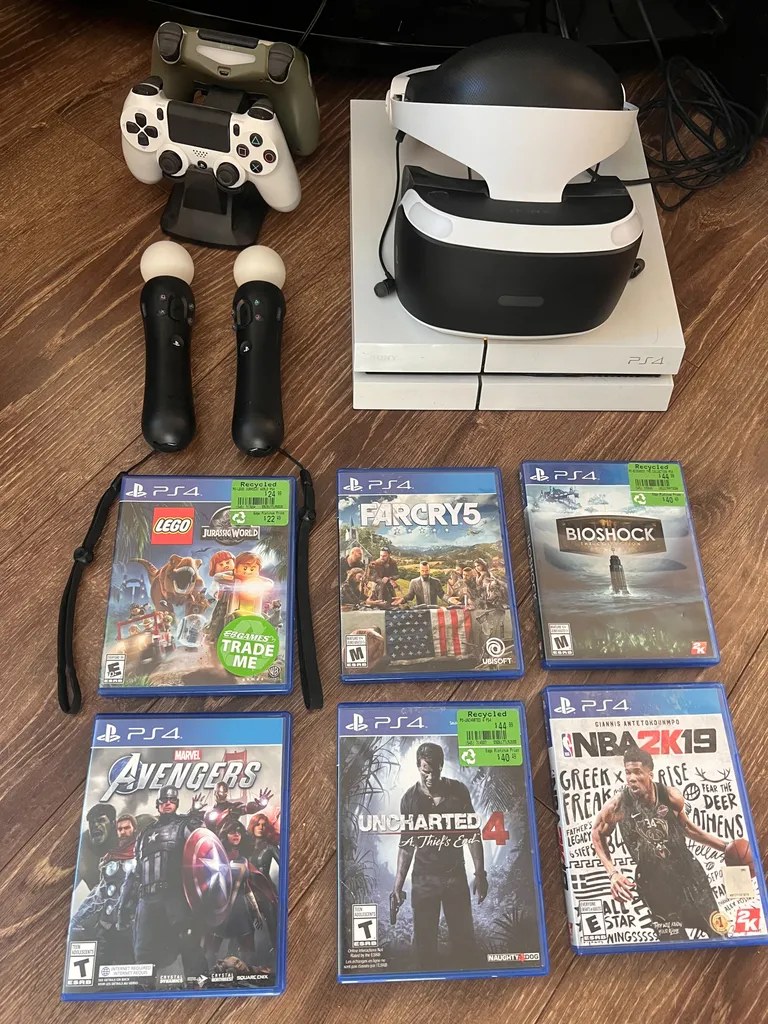 PS4 bundle with 6 games and PS4vr set complete.  photo 1