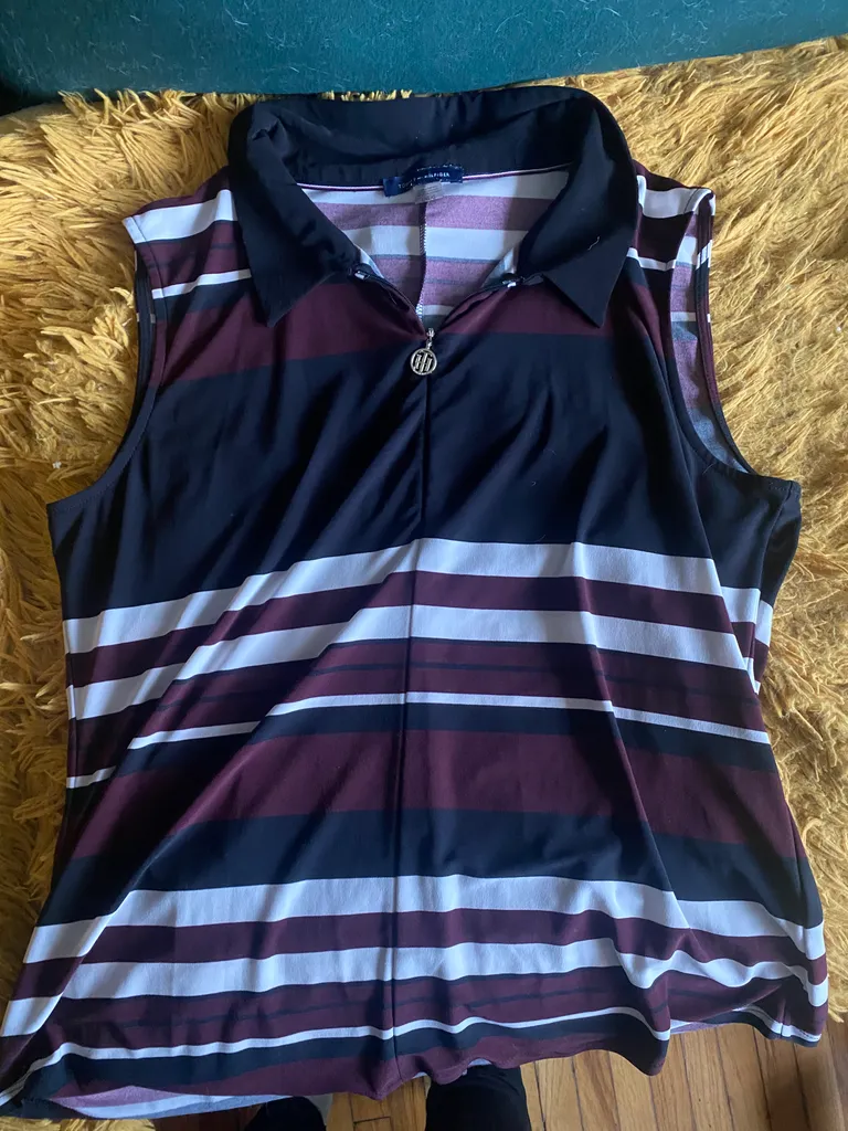 Tommy Hilfiger top photo 1