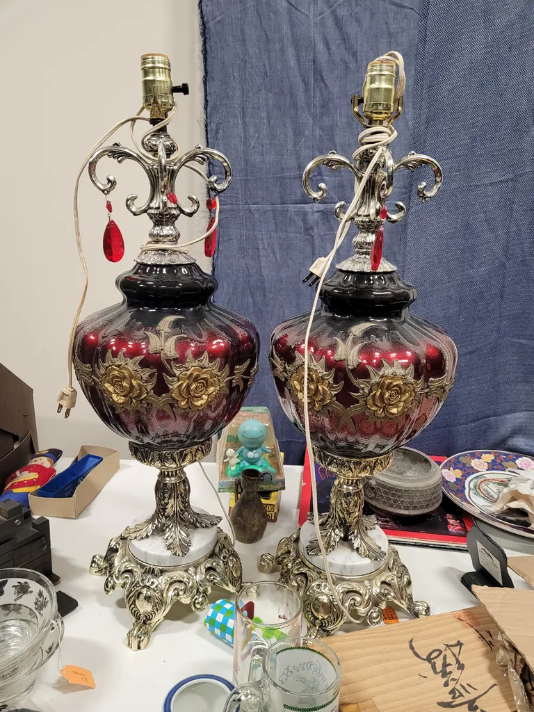 LARGE pair of lamps photo 1