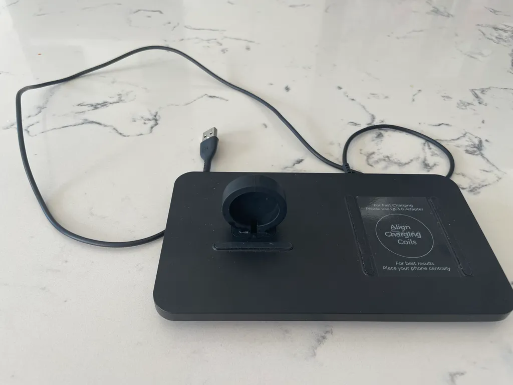 Wireless charging station. Charger stand dock Apple Watch a photo 1