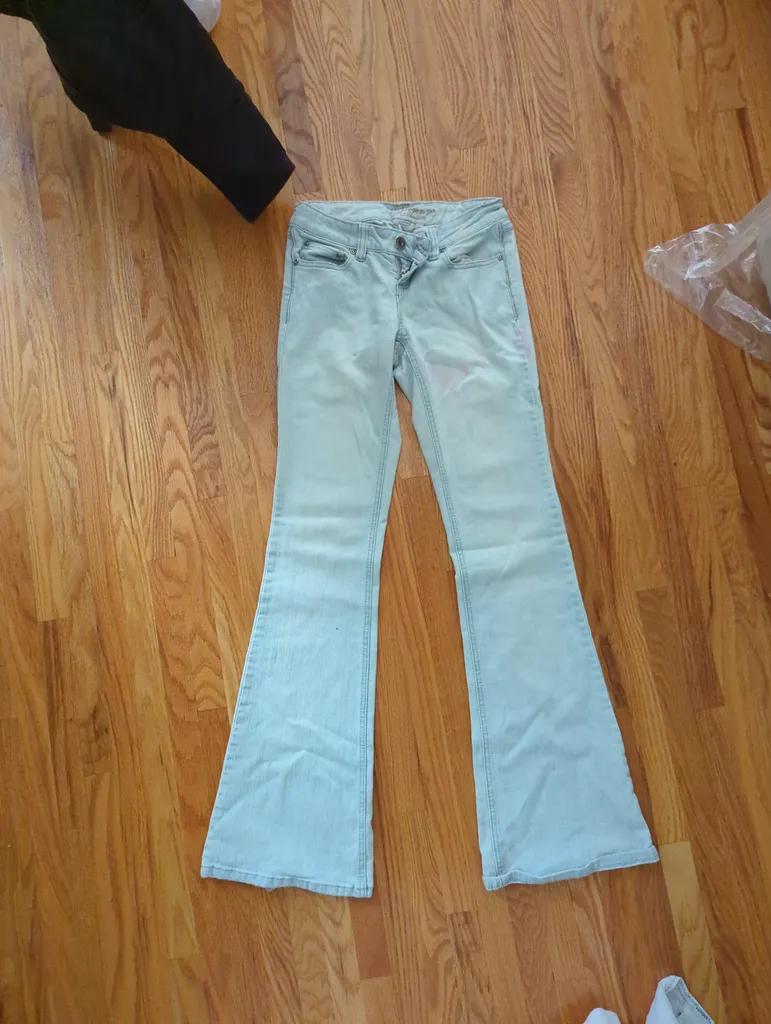 Retro Flare Jeans photo 1