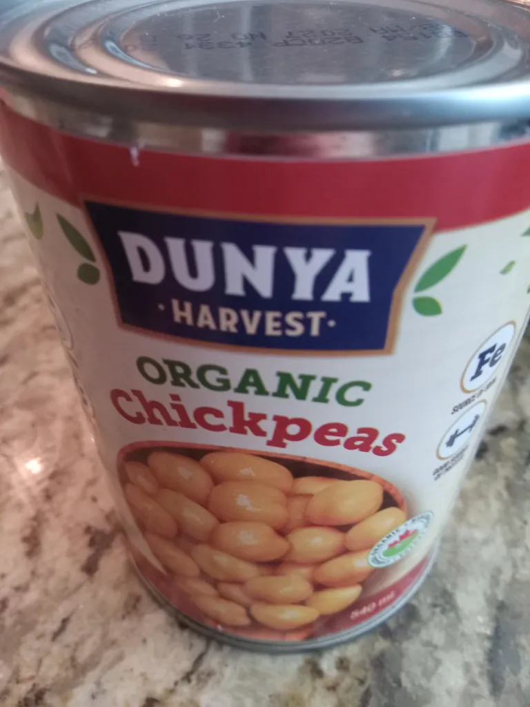 Organic chickpeas photo 1