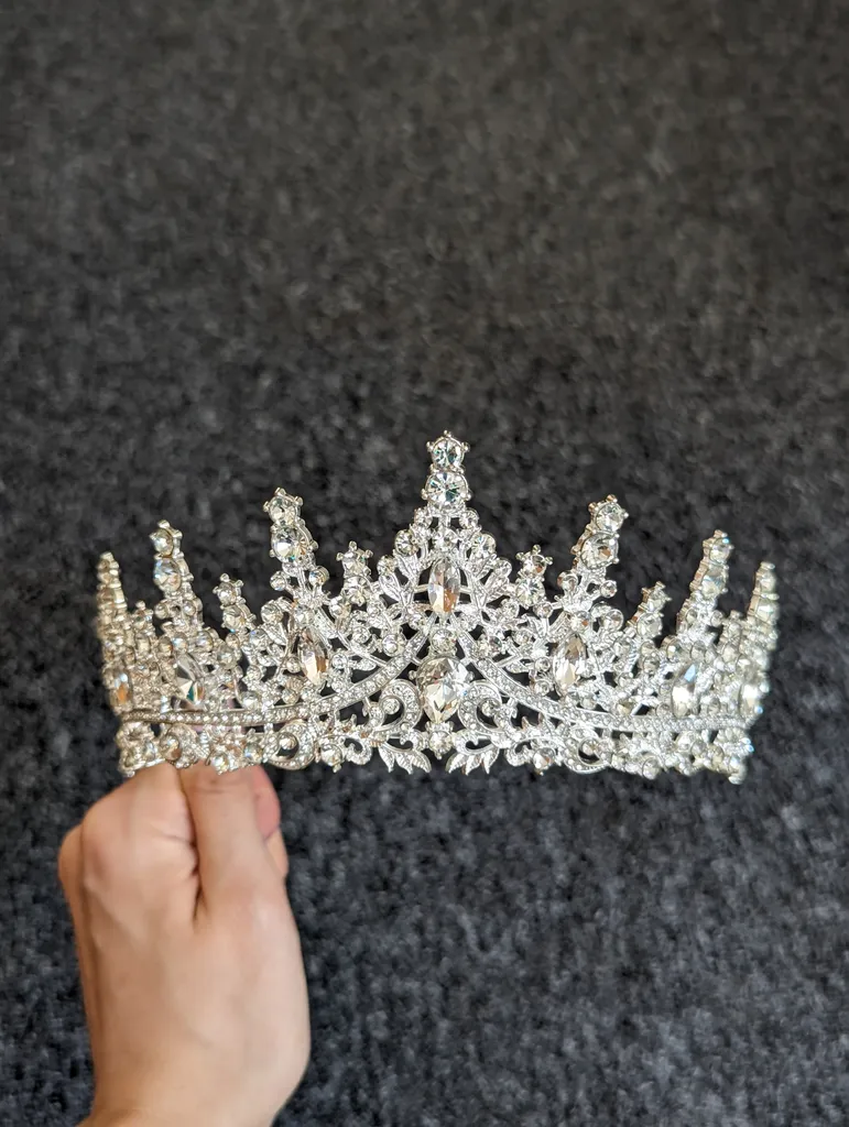 Silver Metal Tiara with Gems photo 1