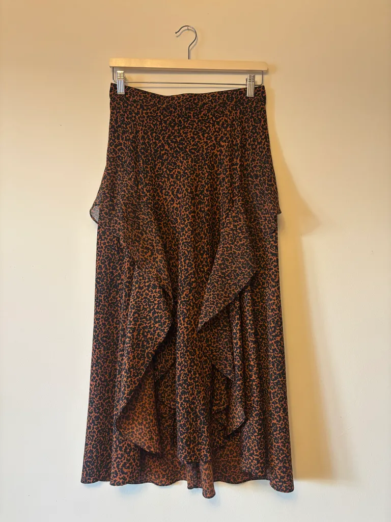 TopShop Leopard Print Midi Skirt photo 1