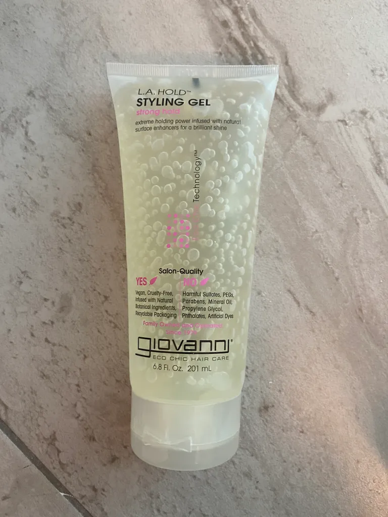 Giovanni styling gel photo 1