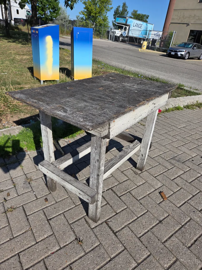 🌈🎈Shabby workbench table photo 1