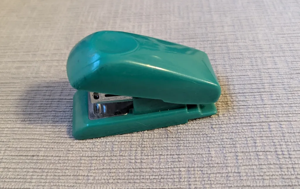 Small Green Stapler photo 1