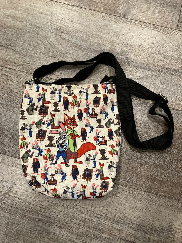 Zootopia purse photo 1