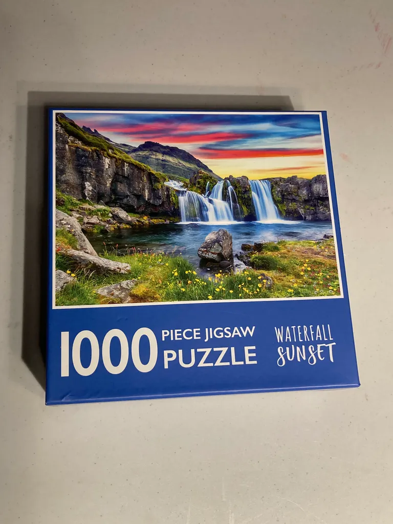Waterfall 1000 piece puzzle photo 1