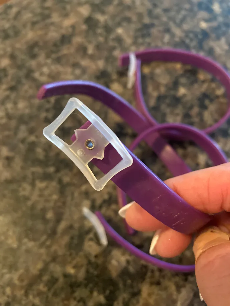 Pet /Cat Scent collars  photo 1