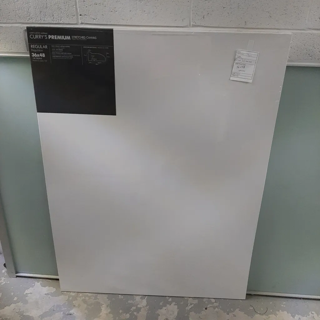 Huge canvas  photo 1