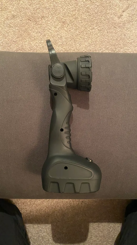 Portable hanging lantern/flashlight photo 1