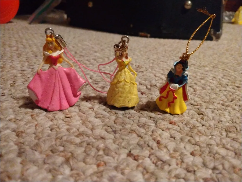 Disney princess charms / key chains / zipper pulls / ornaments  photo 1