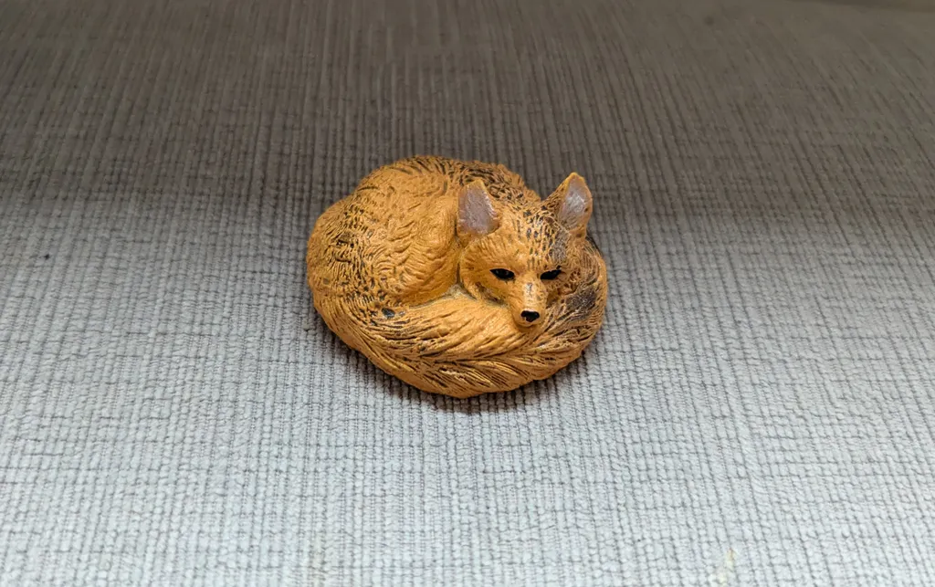 Sleeping Fox Figurine photo 1