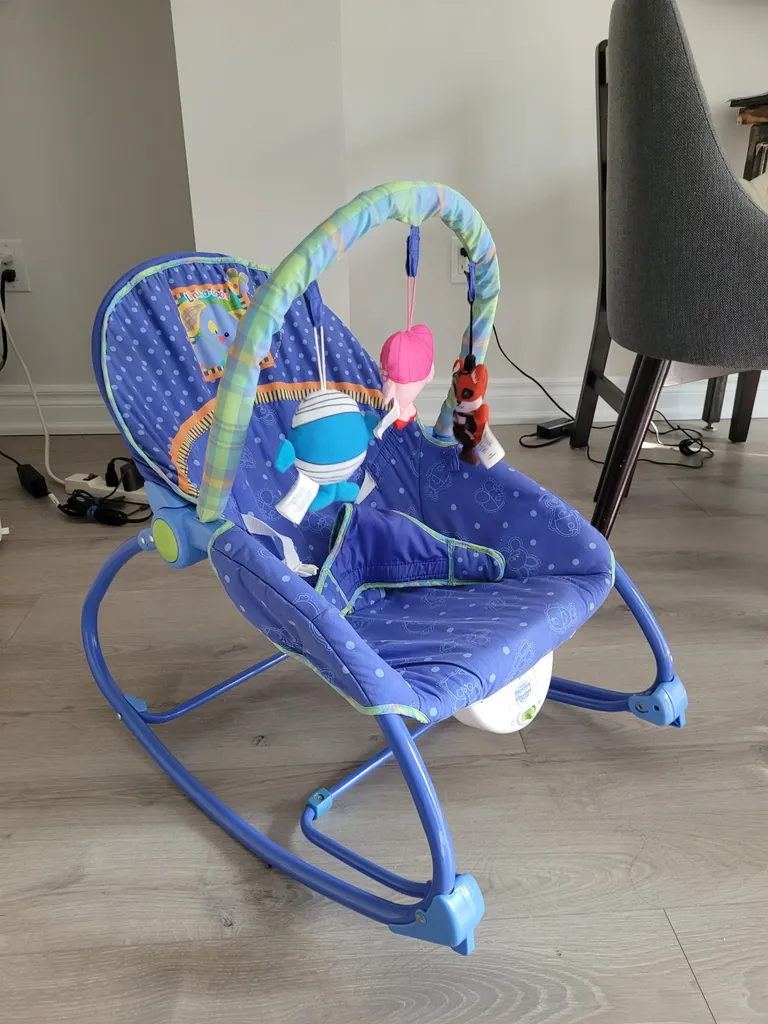 Baby rocker/rocking chair photo 1