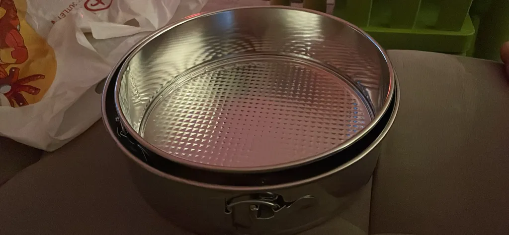 🎁Springform round baking cake pans. Brand new. Set of two.  photo 1