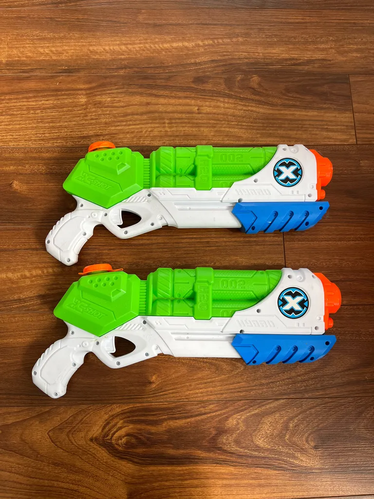 X-Shot Water guns photo 1