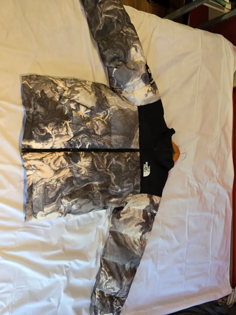 Supreme puffer men's L photo 1