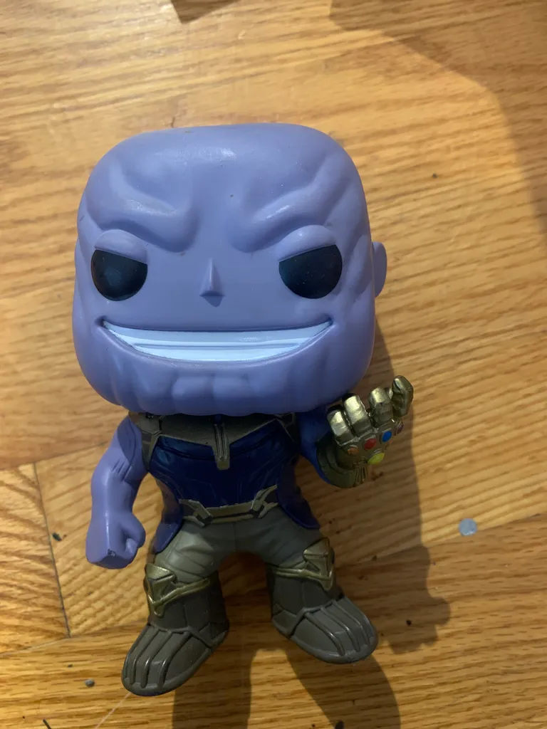 Thanos and infinity gauntlet funko pop  photo 1
