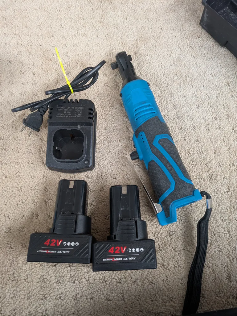 Cordless ratchet tool photo 1