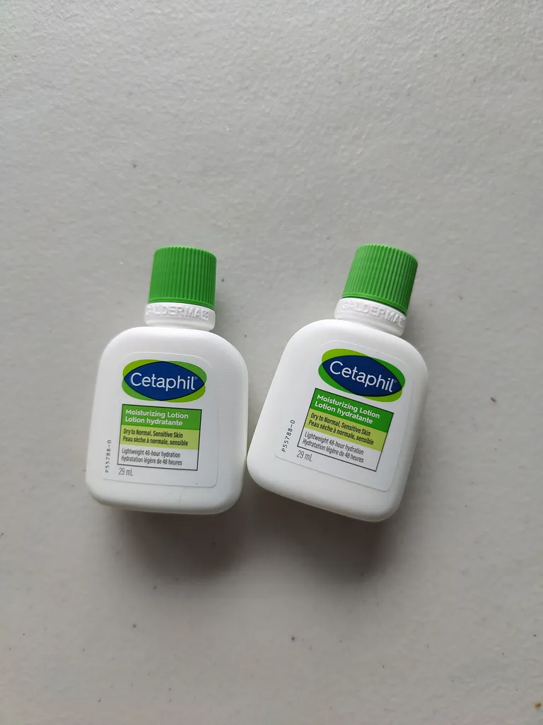 Cetaphil Moisturizing Lotion  photo 1