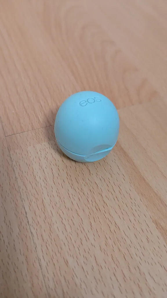 Brand New EOS Lip Balm Sphere  photo 1