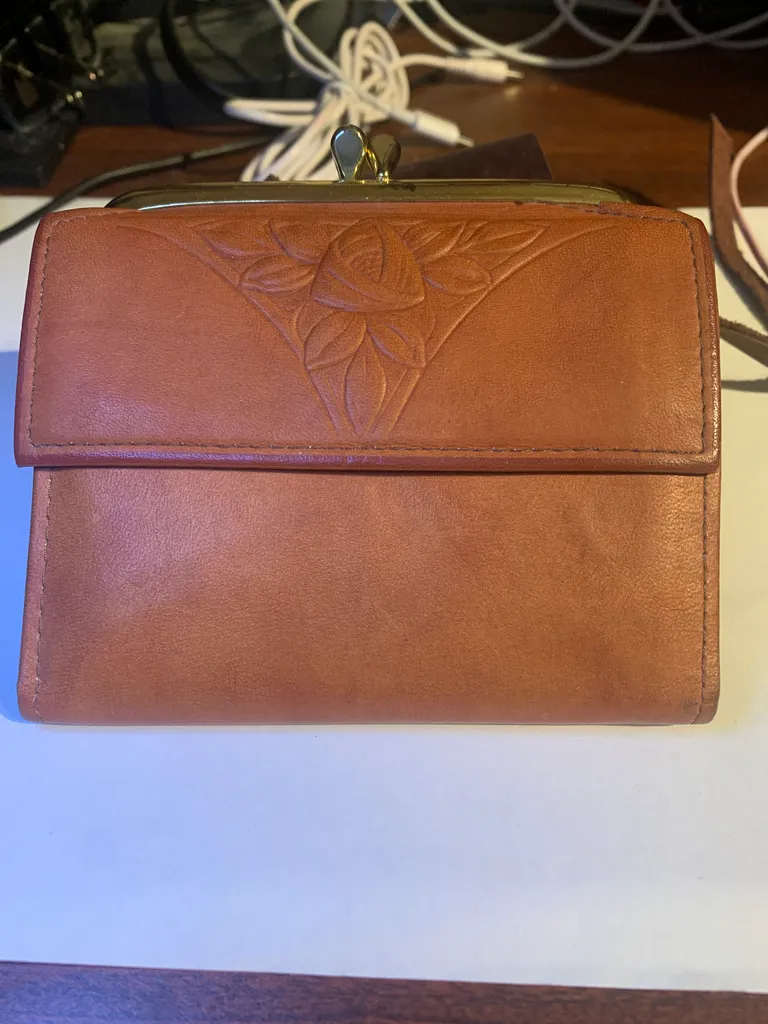 Rolf’s cow hide wallet/coinpurse photo 1