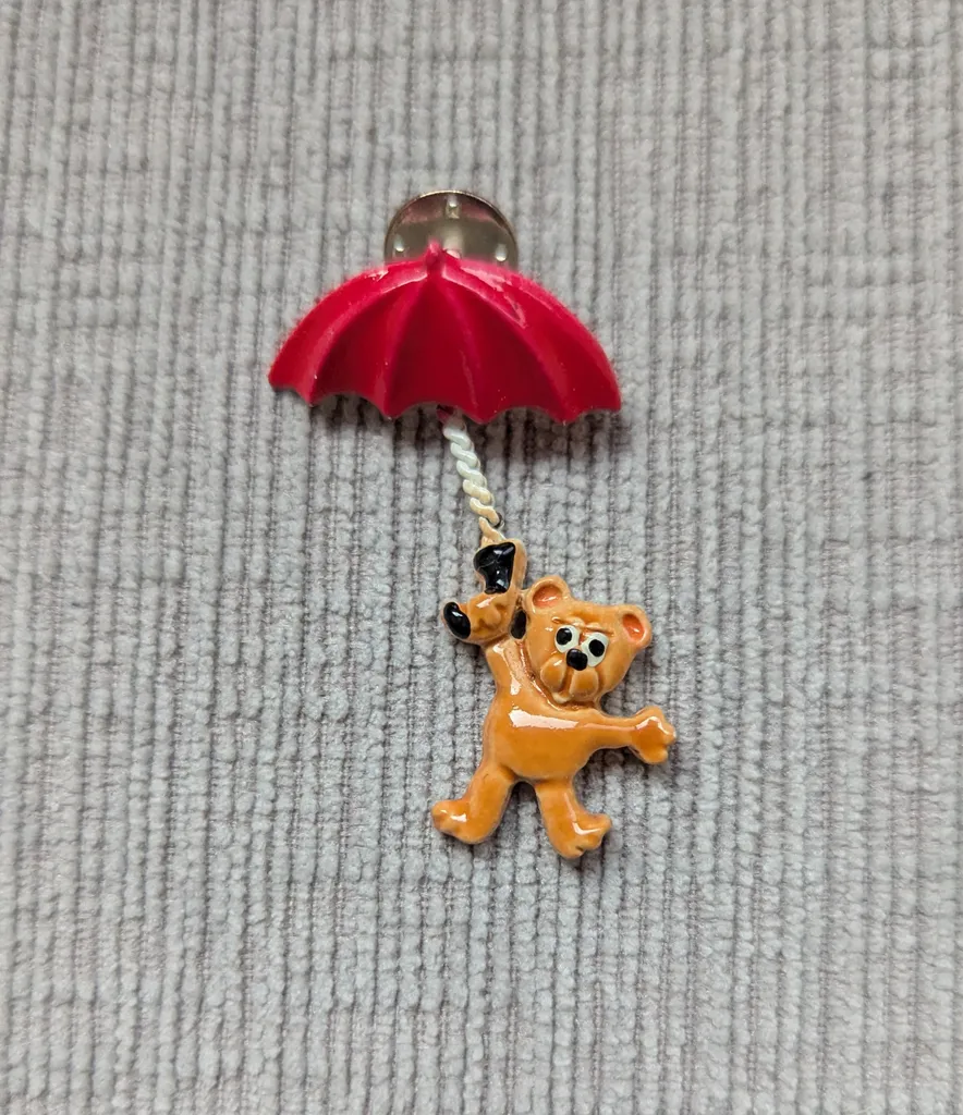 Vintage Bear with Umbrella Pin photo 1