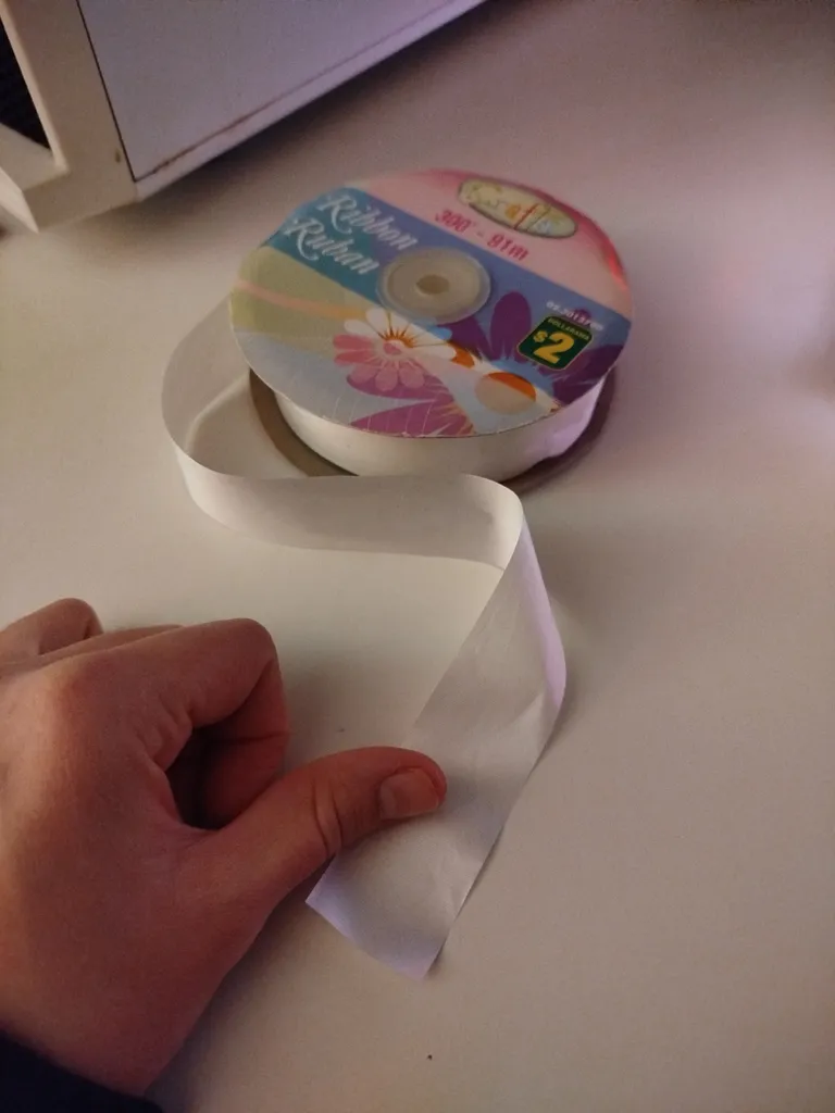 Plastic ribbon photo 1