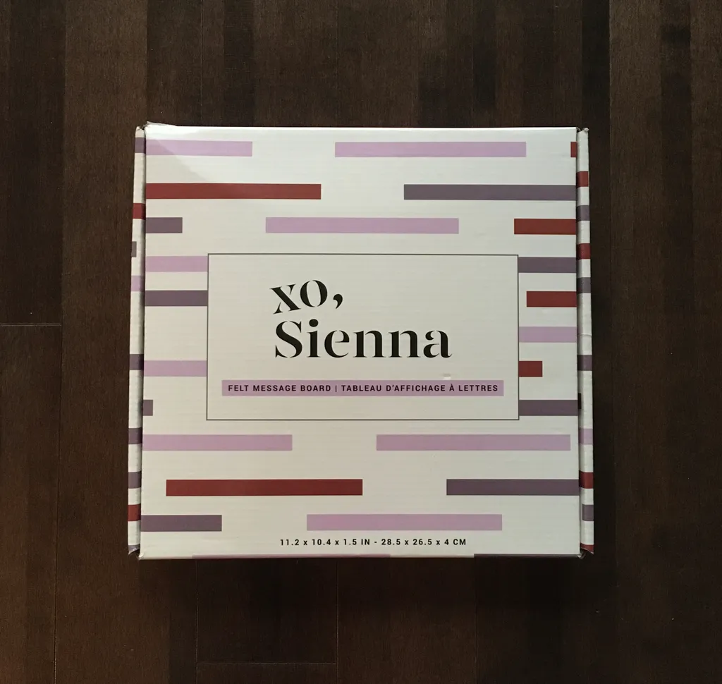 xo, Sienna • Black Felt Letter Board photo 1