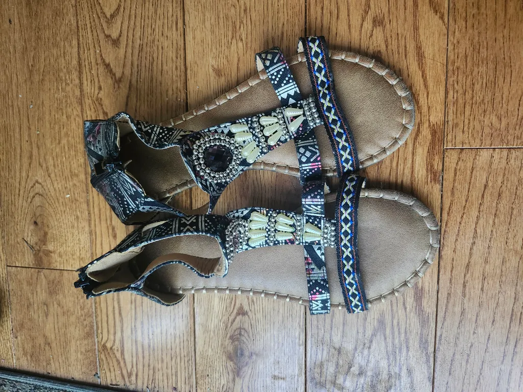 Girl sandals, size 3 photo 1