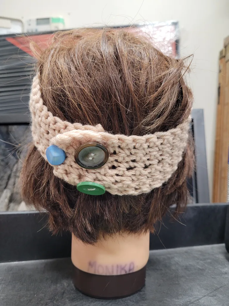 Handmade winter headband photo 1