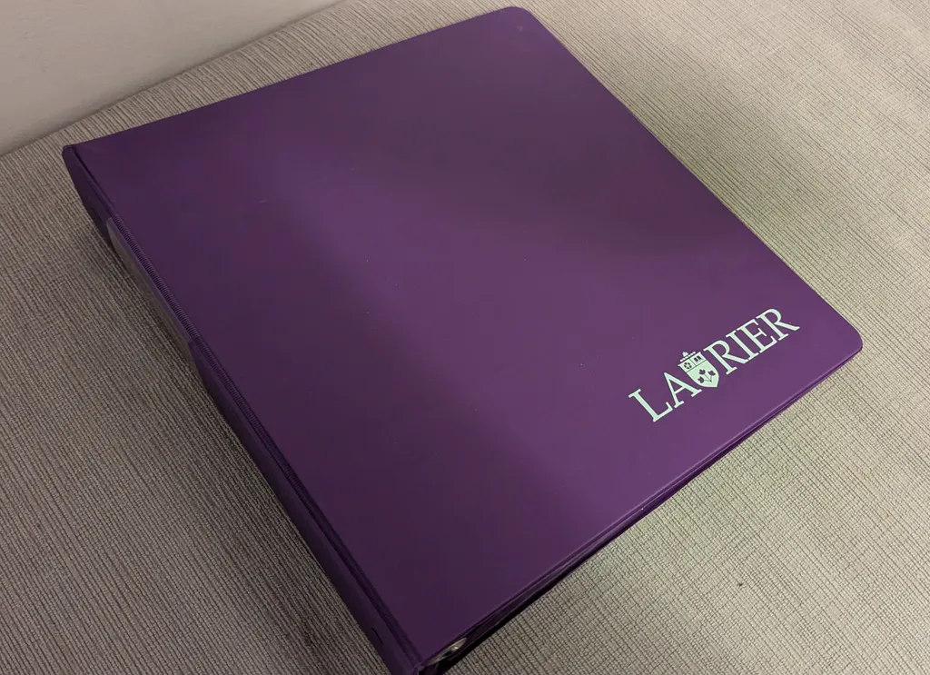 Laurier Purple 3-Ring Binder  photo 1