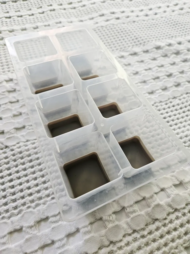 Silicone Ice Cube Tray  photo 1