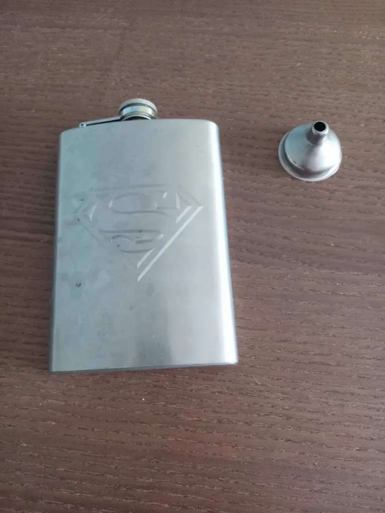 Superman Metal Flask + Funnel photo 1
