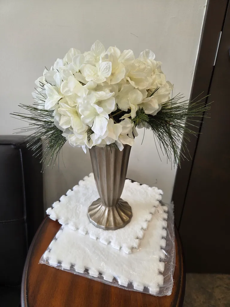 Faux arrnament  photo 1