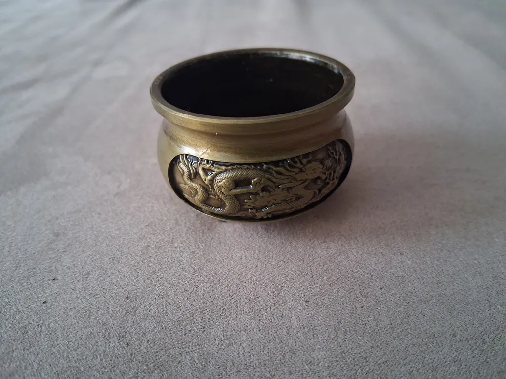 Incense holder photo 1