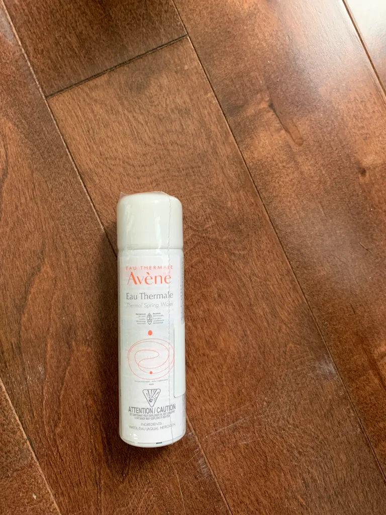 Traded- BN avene spring water spray photo 1