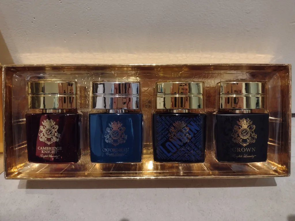 English Laundry Classic Collection 4-Piece cologne Gift Set photo 1